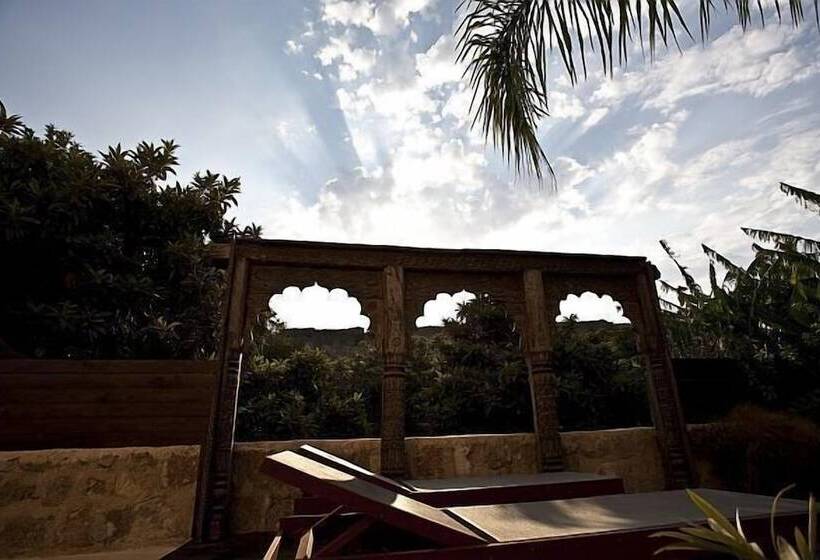 هتل Spirit Of The Knights Boutique