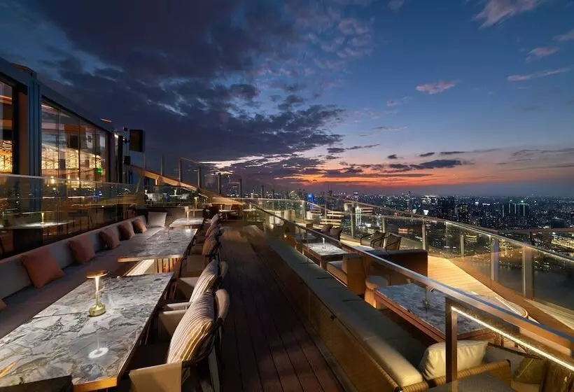 Otel The Ritzcarlton Shanghai, Pudong
