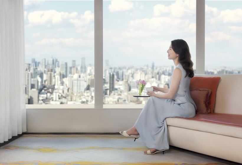 Отель The Ritzcarlton Shanghai, Pudong