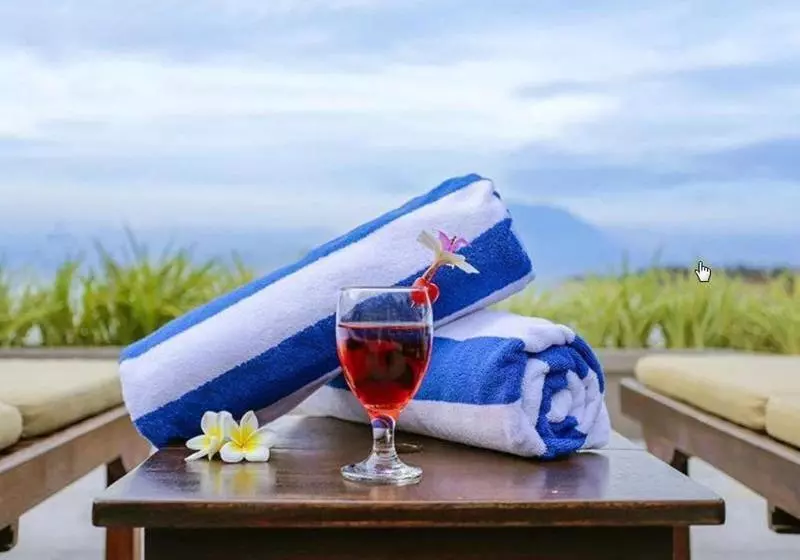 Lembongan Island Beach Villas