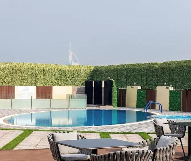 Md Hotel By Gewan
