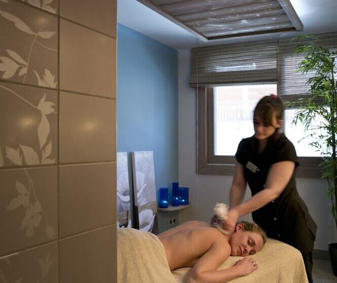 اقامتگاه Cgh Résidences & Spas Le Chalet Des Dolines