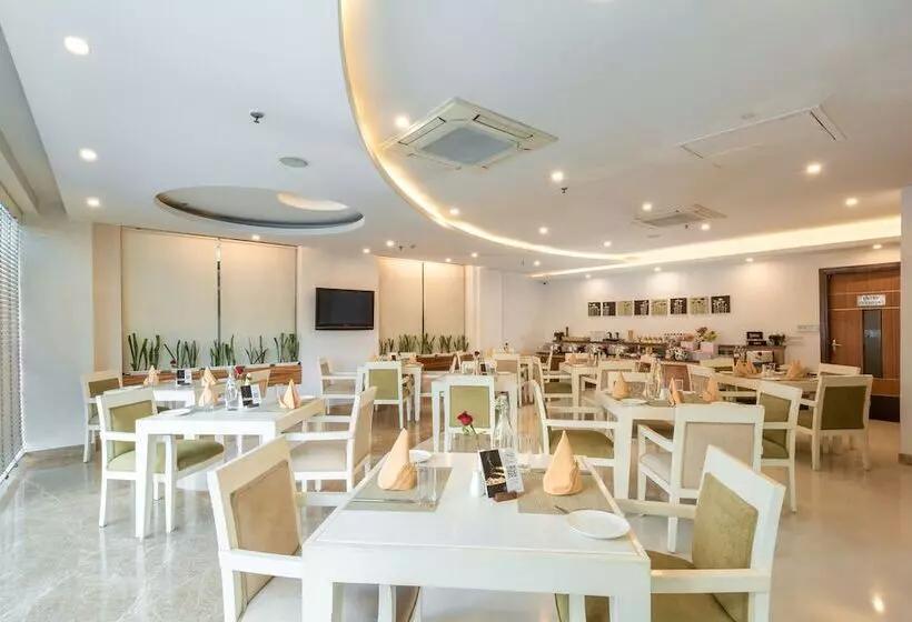 Rosewood Apartment Hotel   Gurgaon