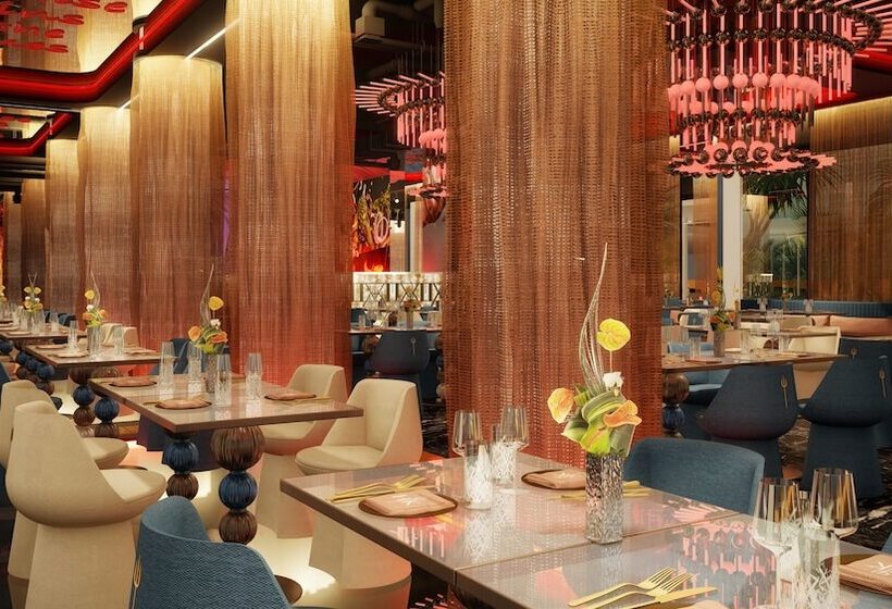 Ushuaïa Ibiza Beach Hotel - Adults Only