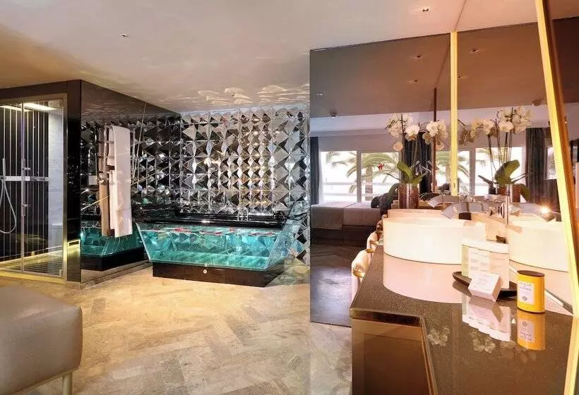 Ushuaïa Ibiza Beach Hotel - Adults Only