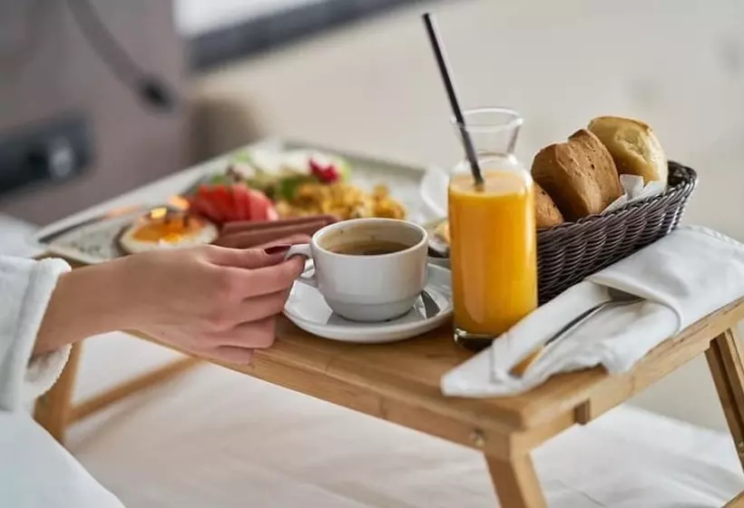 Grand Hotel Sveti Vlas  All Seasons Fitness & Spa