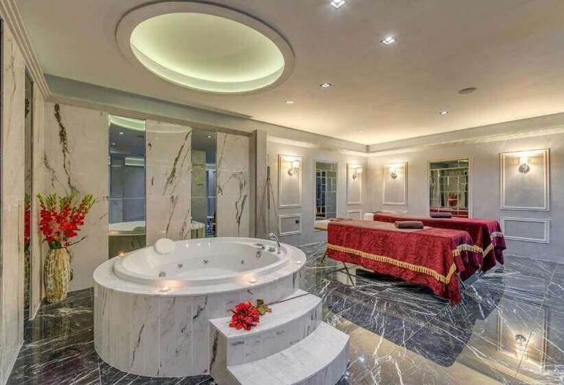 Grand Hotel Sveti Vlas  All Seasons Fitness & Spa