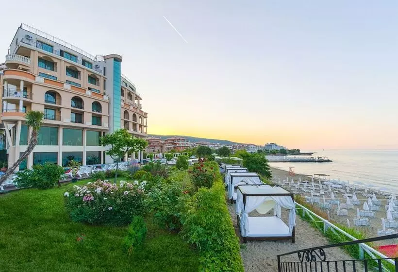 Grand Hotel Sveti Vlas  All Seasons Fitness & Spa