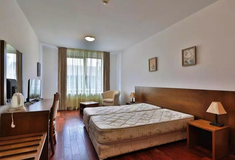 هتل Bellevue Residence Apartments