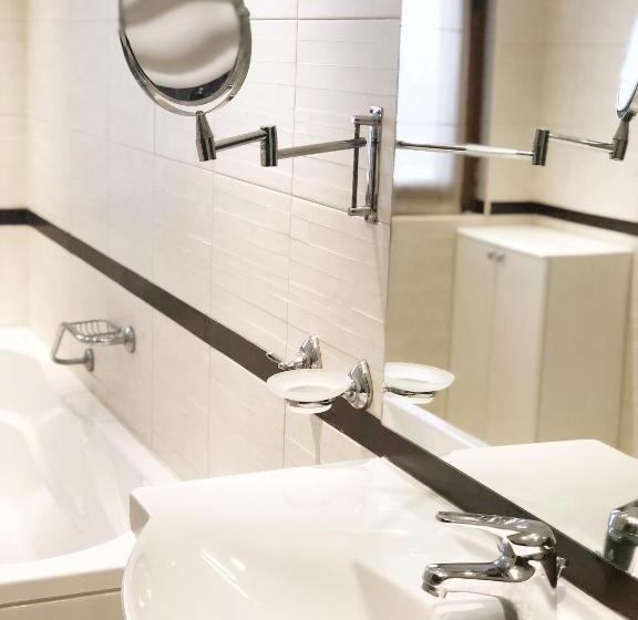 בית מלון כפרי Bellevue Residence Apartments