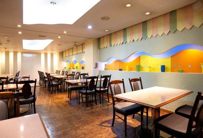 فندق Claiton Shin Osaka