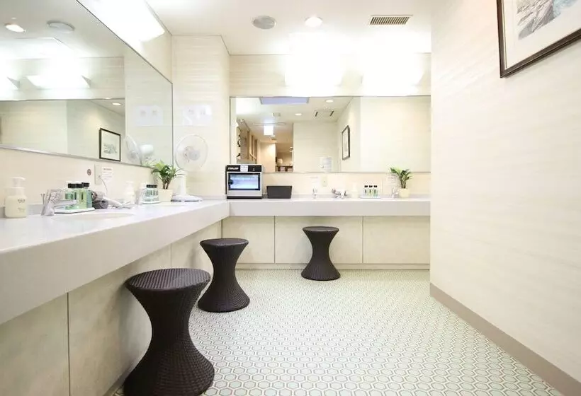 Hotel Claiton Shin Osaka