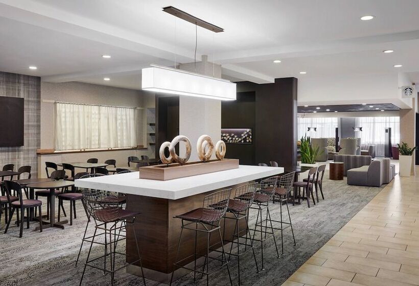 فندق Courtyard Milwaukee Downtown