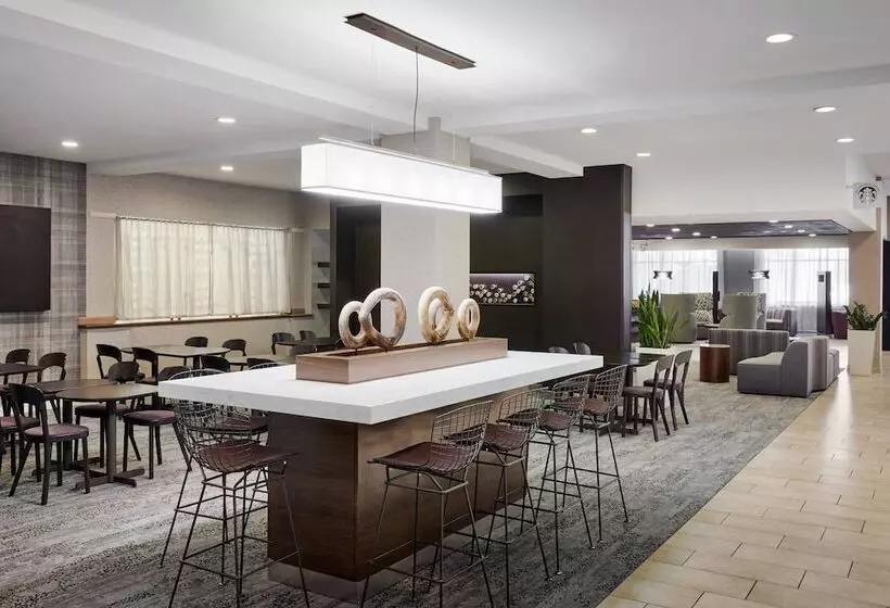 בית מלון כפרי Courtyard Milwaukee Downtown