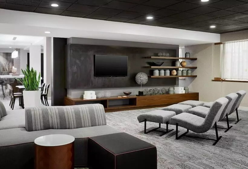 בית מלון כפרי Courtyard Milwaukee Downtown