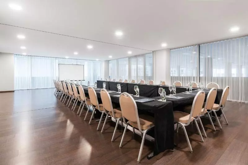 هتل Eurostars Mar De Vigo