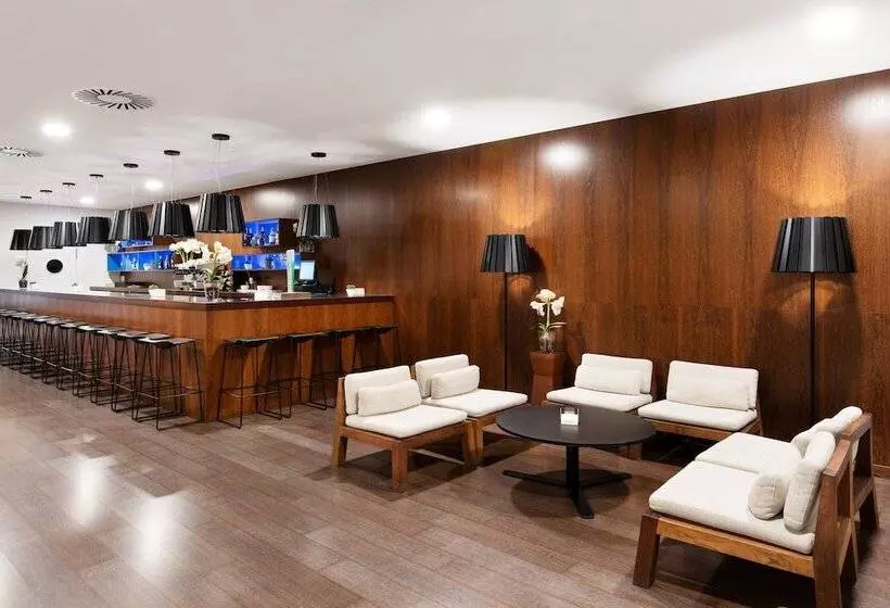 هتل Eurostars Mar De Vigo