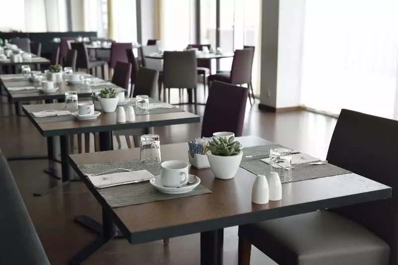 هتل Eurostars Mar De Vigo