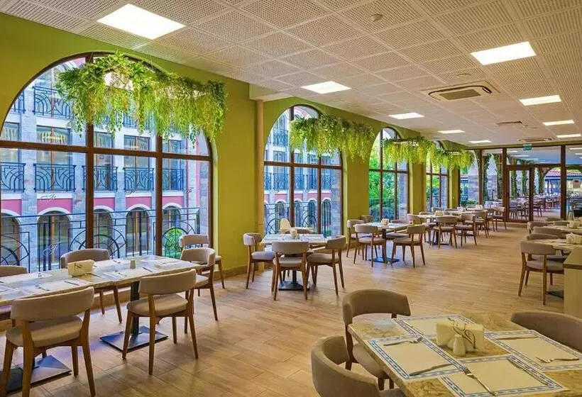 Hotel Festa Via Pontica