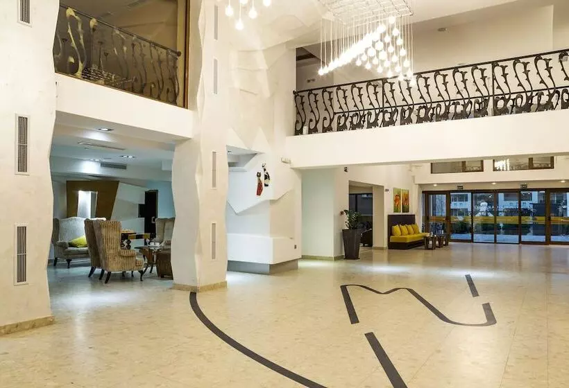 Hotel Festa Via Pontica