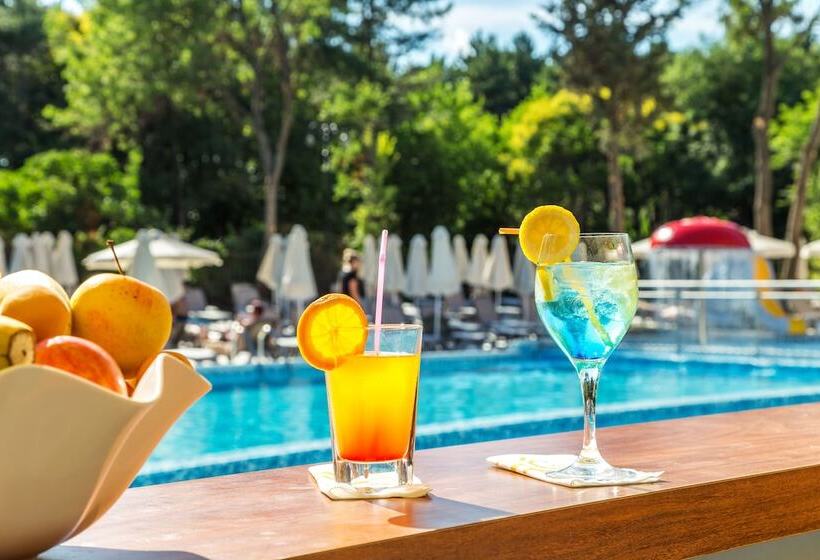 هتل Festa Via Pontica