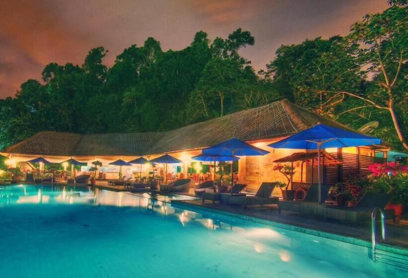 ホテル Gayana Marine Resort