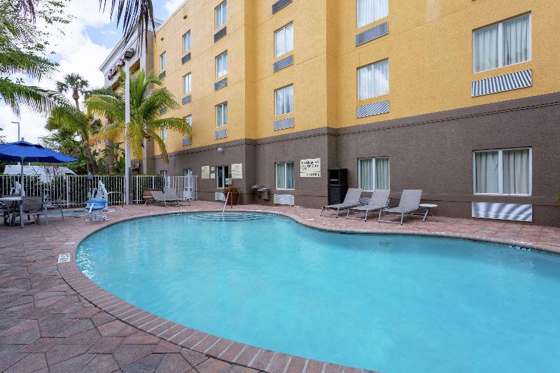 فندق Hampton Inn & Suites Ft. Pierce