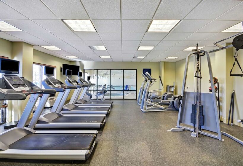 酒店 Hampton Inn & Suites Columbuseaston Area