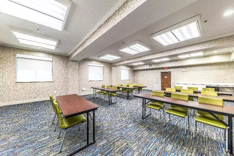 בית מלון כפרי Holiday Inn Express & Suites Fort Worth Fossil Creek, An Ihg