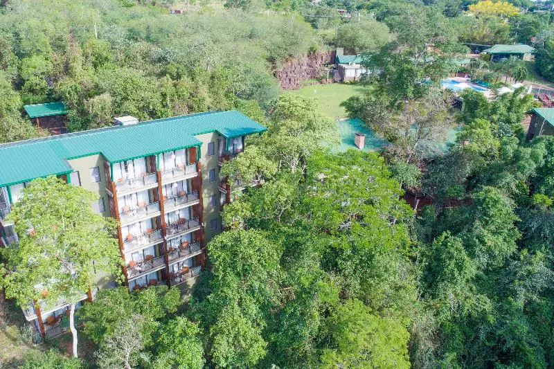 فندق Iguazu Jungle Lodge