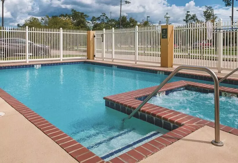 酒店 La Quinta Inn & Suites By Wyndham Slidell North Shore Area