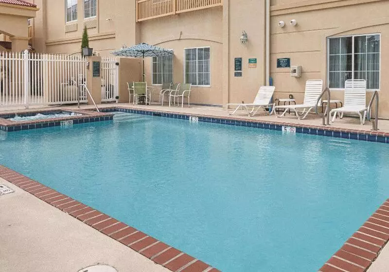酒店 La Quinta Inn & Suites By Wyndham Slidell North Shore Area