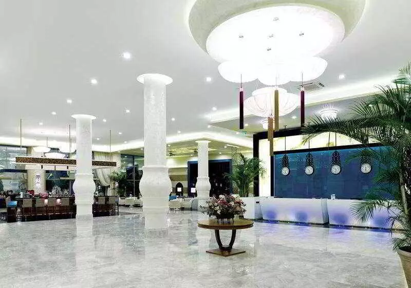 ホテル Paloma Pasha