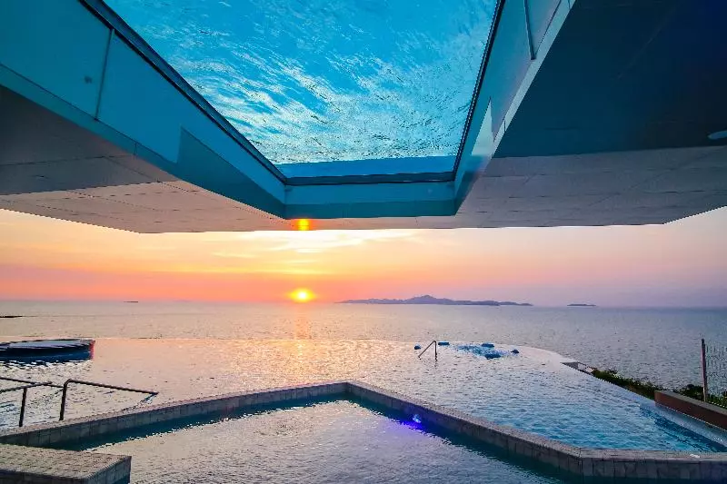 Hotelli Royal Cliff Beach Terrace Pattaya