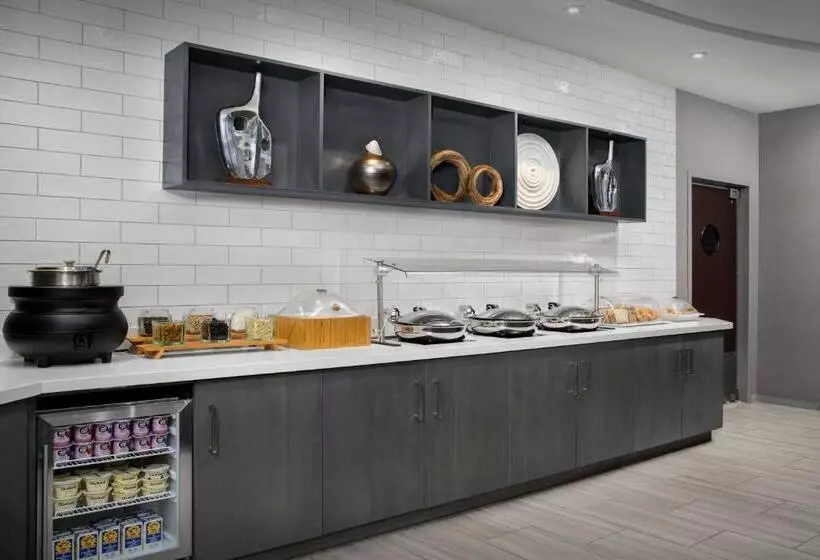 هتل Springhill Suites By Marriott Annapolis