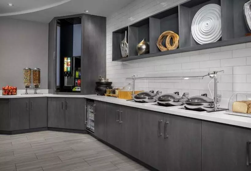 هتل Springhill Suites By Marriott Annapolis