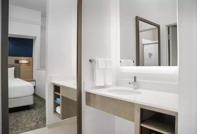 هتل Springhill Suites By Marriott Annapolis