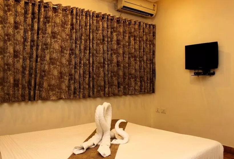 The Pearl Hotel, Kolkata