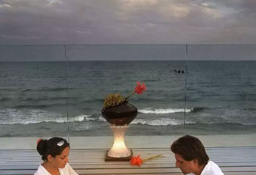 בית מלון כפרי The Promenade