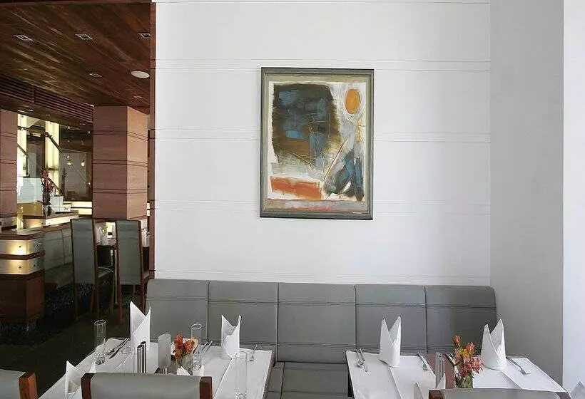 בית מלון כפרי The Promenade