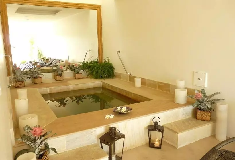 Uni Boutique Hotel & Spa