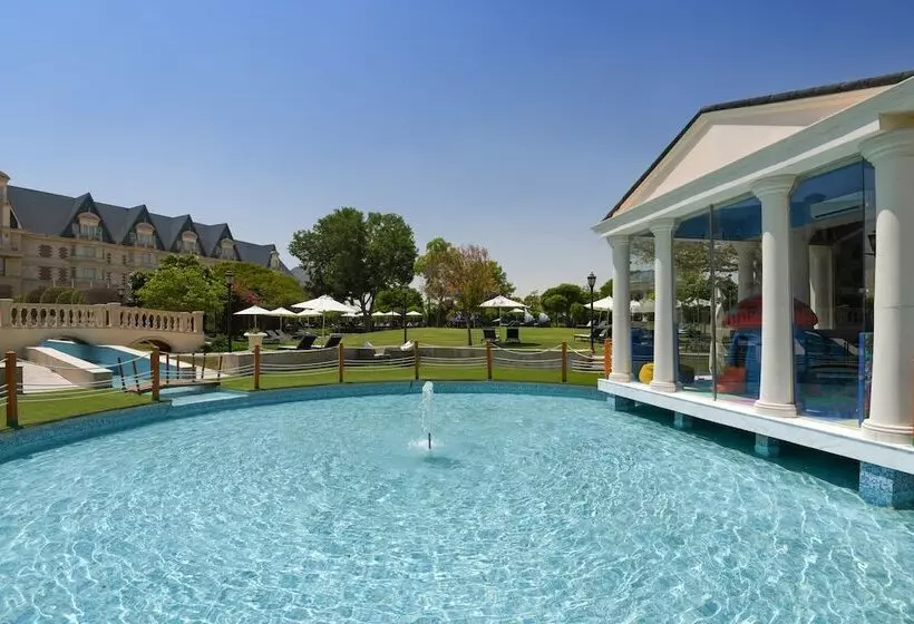 Al Aziziyah Boutique Hotel By The Torch