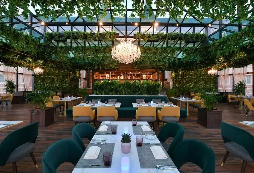 Al Aziziyah Boutique Hotel By The Torch