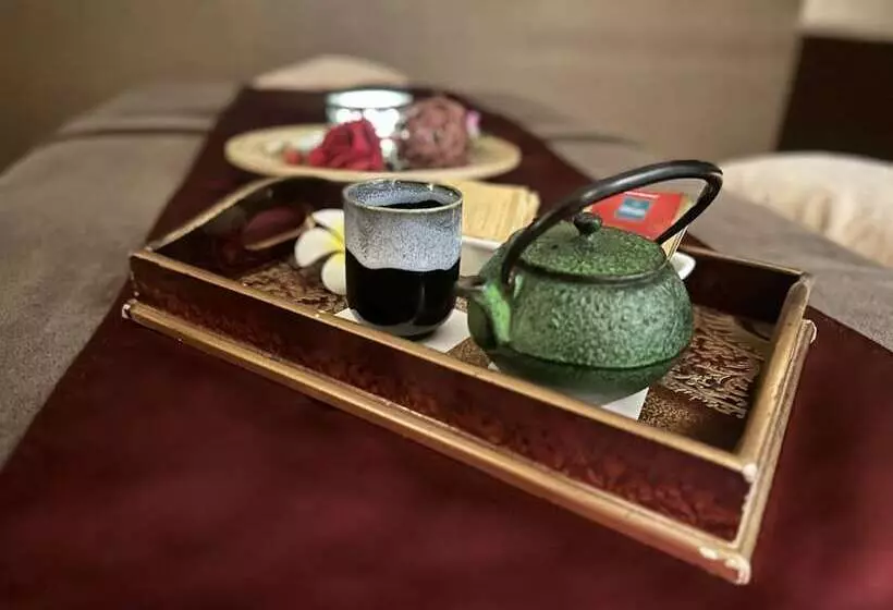 Al Aziziyah Boutique Hotel By The Torch