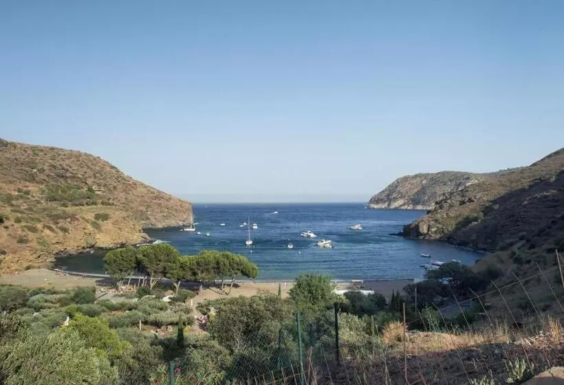 בית מלון כפרי Cala Joncols