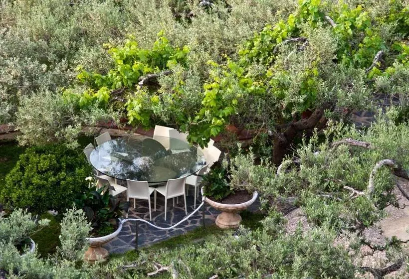 בית מלון כפרי Cala Joncols