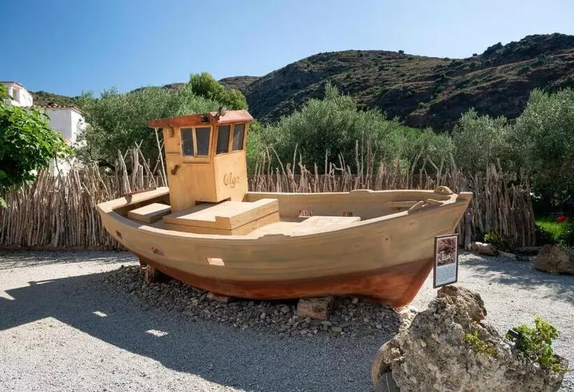 בית מלון כפרי Cala Joncols