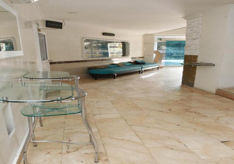 בית מלון כפרי Cartagena Premium