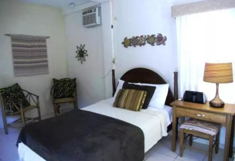 هتل Creekside Oasis