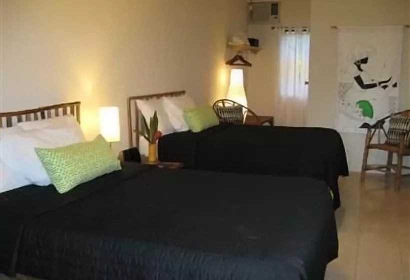 هتل Creekside Oasis